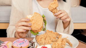 3 tips om te stoppen met eetbuien